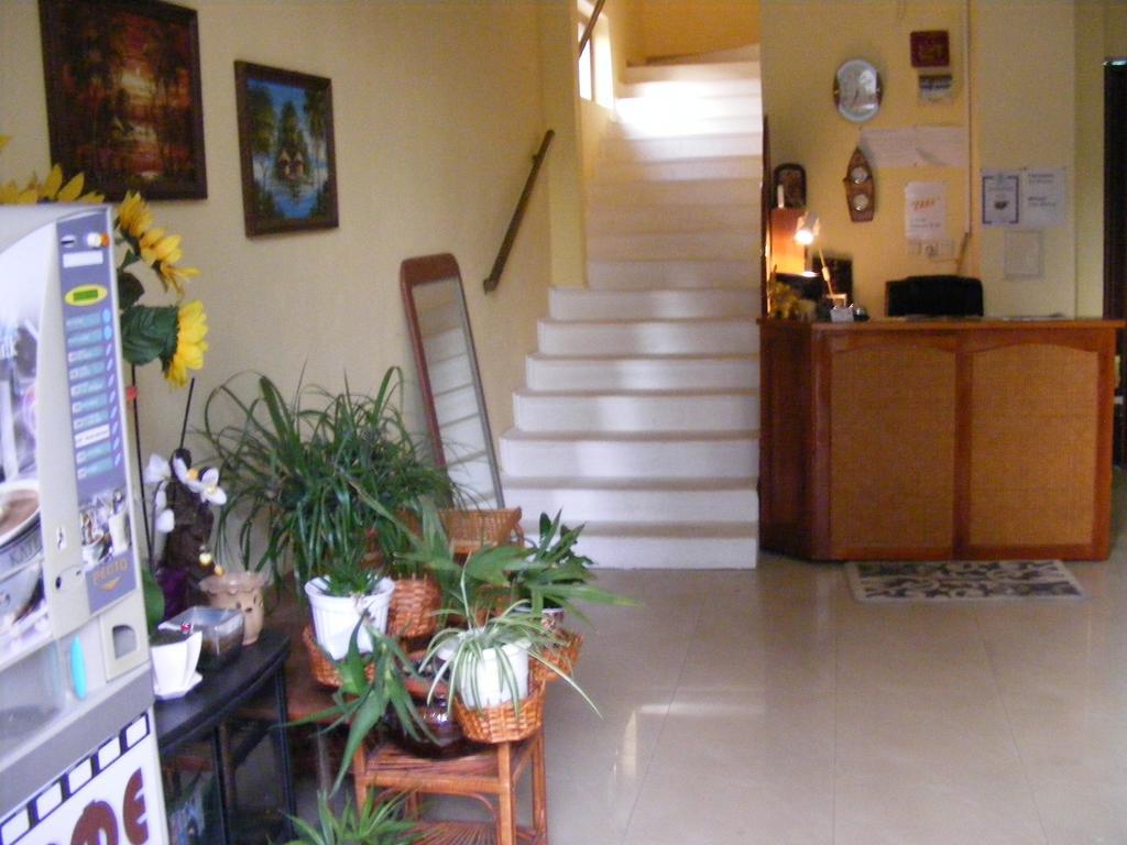 Guest House "Zora - Sarafovo" Burgas Esterno foto